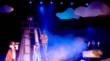 La Municipalidad de Ushuaia acompañó el estreno de la obra teatral “La Espuma del Mar en la Isla del Silencio”