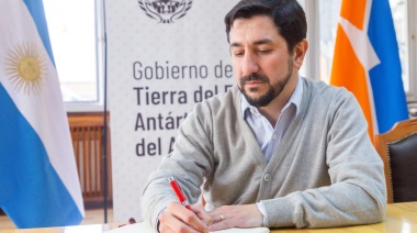 Gobierno otorgó un nuevo incremento salarial al sector docente