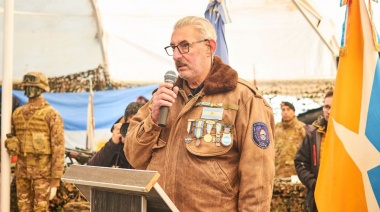 Se inauguró la carpa de los veteranos de guerra en la Plaza Islas Malvinas  de Ushuaia