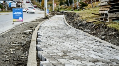 La Municipalidad de Ushuaia ejecuta el plan de construcción de veredas en distintos puntos de la ciudad