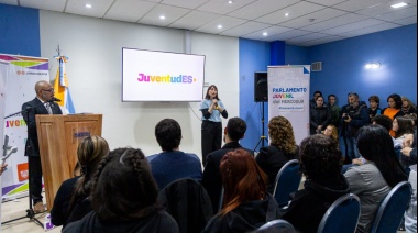 Jóvenes de toda la provincia son parte del XV Parlamento Juvenil del Mercosur 2024
