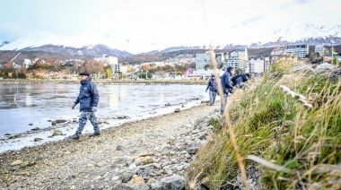 La Municipalidad de Ushuaia coordinó la jornada de limpieza costera