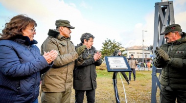 La Municipalidad participó del 42° aniversario del Bautismo de Fuego de Gendarmería en el conflicto bélico del Atlántico Sur