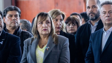 La Municipalidad de Ushuaia participó del acto conmemorativo del 33° aniversario de  jura de la Constitución Fueguina