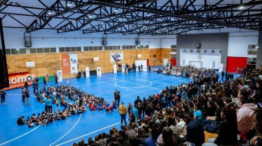 La comunidad educativa compartió la inauguración del “Polideportivo Maria Aauxiliadora”