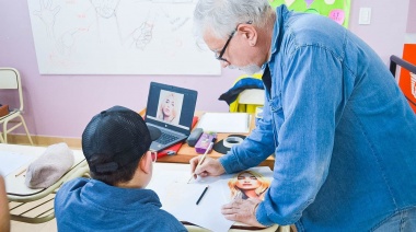 Se continúa ofreciendo talleres y diversas actividades para los barrios de la zona sur