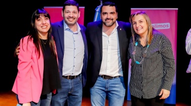 El intendente Vuoto encabezó el acto de entrega de tierras a personal jerárquico de la Municipalidad