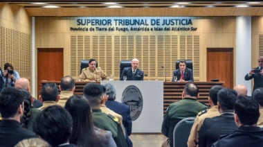 La Municipalidad de Ushuaia acompañó la jornada de capacitación en narcóticos y drogas de abuso