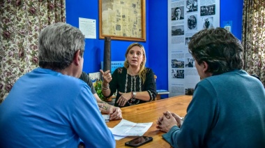 La Secretaría de Asuntos de Malvinas de Ushuaia recibió un proyecto de la docente Romina Birari