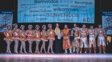 Ante una sala Niní Marshall repleta se presentó la “Noche de Danzas del Mundo”