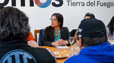 “Vamos a seguir haciendo todo el esfuerzo para mejorar la situación de los trabajadores estatales”
