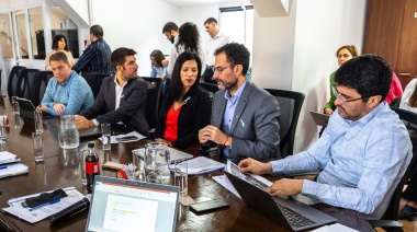 El Ejecutivo Provincial presentó el proyecto de Presupuesto 2025, con el acento puesto en lo social, la educación, la salud y la seguridad