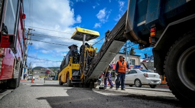 Preparan tramos en la calle Magallanes para colocar asfalto durante la próxima semana