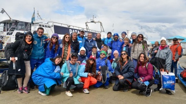 Nadadores argentinos y chilenos realizaron una travesía por el Canal Beagle