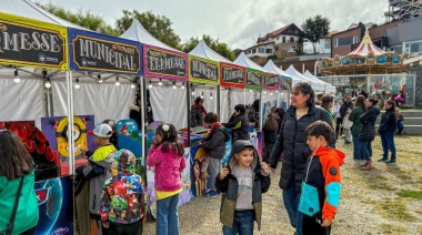 Se realizó el festejo del “Día Más Largo” en el Paseo de las Rosas