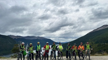 Ciclistas de China realizaron la travesía de los Andes Fueguinos para promocionar el destino