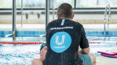Vecinos y vecinas de Ushuaia ya disfrutan de la pileta de Andorra