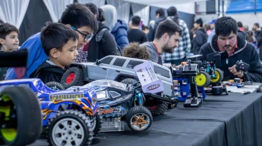 Gran convocatoria de vecinos y vecinas en la “Expo Gamer”