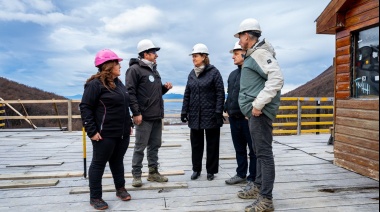 Comenzó la colocación de los primeros postes para el nuevo medio de elevación del Glaciar Martial
