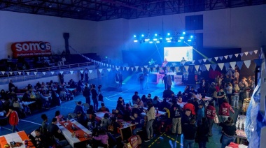 Gobierno celebró la gran peña ‘Costumbres Argentinas’