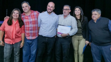 La Municipalidad junto a trabajadores celebró el día de los y las taxistas