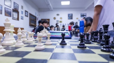 La Municipalidad de Ushuaia acompañó el 1° Torneo Intercolegial de Ajedrez " Alfil Austral"