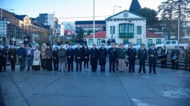 La Municipalidad de Ushuaia participó de la celebración por el 215° Aniversario de la Revolución de Mayo