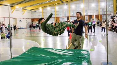 Más de 450 alumnos participaron de una jornada de mini atletismo