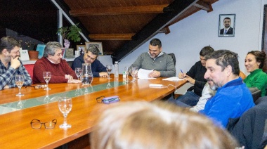 Vuoto anunció a los gremios mejoras al Programa de Formación Laboral y suma de 100.000 pesos junto al SAC