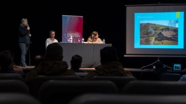 Vernet y Gutierrez encabezaron el conversatorio sobre la creación de la Comandancia Política y Militar de Malvinas