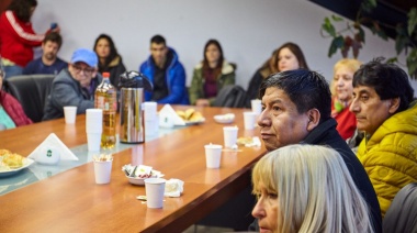 El Municipio entregó títulos de propiedad de sus terrenos a 20 familias de la ciudad