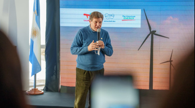 “Es un día de alegría porque marca el comienzo hacia la transición energética tan importante para nuestra provincia”