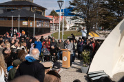 Ushuaia celebró su 141° aniversario con un emotivo acto en honor a sus raíces y su historia