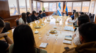"Es fundamental que las juventudes tengan estos ámbitos donde se escuchen sus voces"