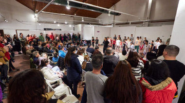 Se llevó adelante una clase abierta del taller de teatro musical infantil