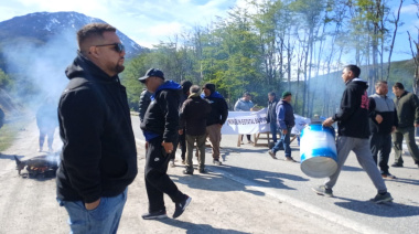 ATE cortó la Ruta 3 cerca de Ushuaia para reclamar por mejora salarial