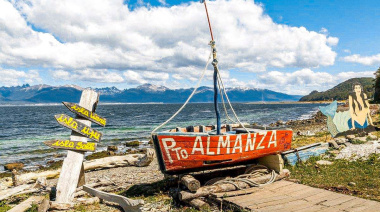 Se celebra su 38° aniversario reafirmando su identidad y desarrollo