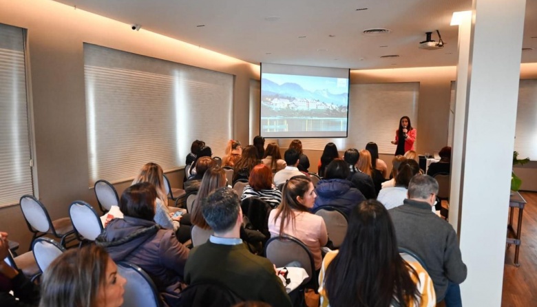 La Municipalidad de Ushuaia inició su gira nacional de promoción del invierno 2024
