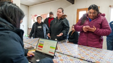 La oficina itinerante de “Llegó el gas” continúa recorriendo los barrios de la provincia