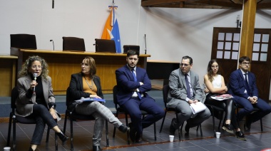 La Fiscalía de Género del Distrito Judicial Sur brindó una capacitación al personal policial