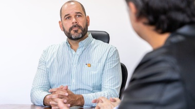 “Vamos a seguir trabajando para que los acuerdos salariales se consigan en mesa paritaria”