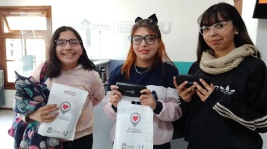 Salud Municipal entregó anteojos recetados a vecinos y vecinas de Ushuaia