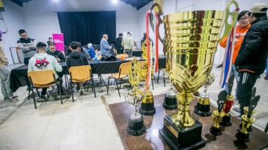 La Secretaría de Cultura y Educación acompañó el torneo de Ajedrez Memorial “Norberto Burgos” y el torneo “Copa Challenger Austral 2024”