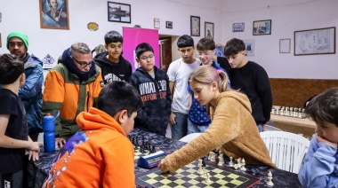 La Municipalidad de Ushuaia acompañó el 1° Torneo Intercolegial de Ajedrez " Alfil Austral"