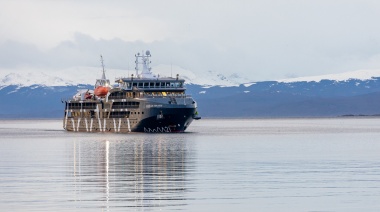 Tierra del Fuego dio inicio a la temporada Turística Expedicionaria Antártica de Cruceros