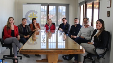Gobierno y la Cámara de Comercio rubricaron un convenio para fortalecer la mano de obra local y calificada