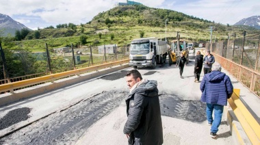 El intendente Vuoto recorrió los trabajos sobre el puente del Arroyo Grande