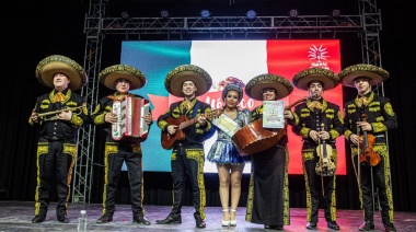Vecinos y vecinas disfrutaron de la 22° edición de la “Fiesta de las Colectividades”