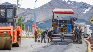 Se repavimentó el sector afectado por la obra del colector cloacal Parque Centenario