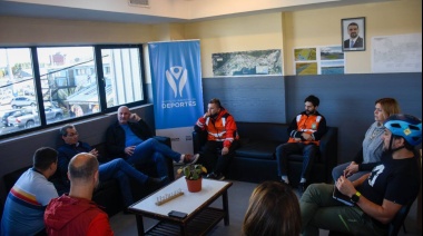 Funcionarios municipales se reunieron con ciclistas para bordar la seguridad vial